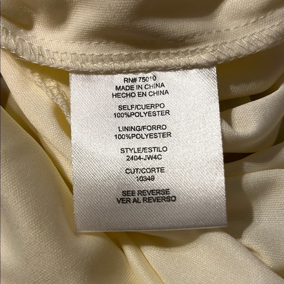 City Triangles Floral Print Ruffle Sleeve Dress - Picture 7 of 7